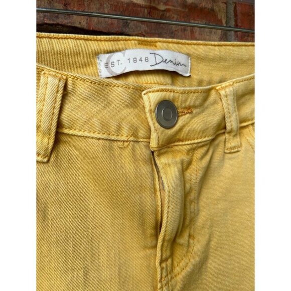 Yellow Curvy Denim Jeans Capri Est. 1946 Size 4 Cotton & Spandex - Picture 5 of 7